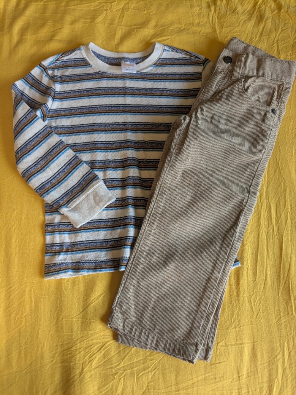 🧸Gymboree Boy's SET- Striped Cotton Long Sleeve & Tan Corduroy Pants; Size: 2T